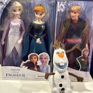 Frozen 2 Elsa, Queen Anna, and Kristoff classic dolls plus plush Olaf